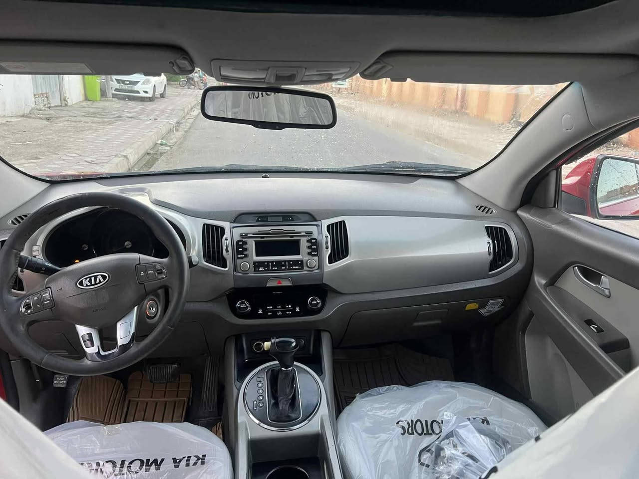 سبورتج 2012 خليجي فول مواصفات بيها رش أثر جراد بنيد وهلال خلفي وشبر بلباب خلفي
محرك 2000دوش رقم شمالي شرط تحويل سعر 124
العنوان ديالى 
***********
