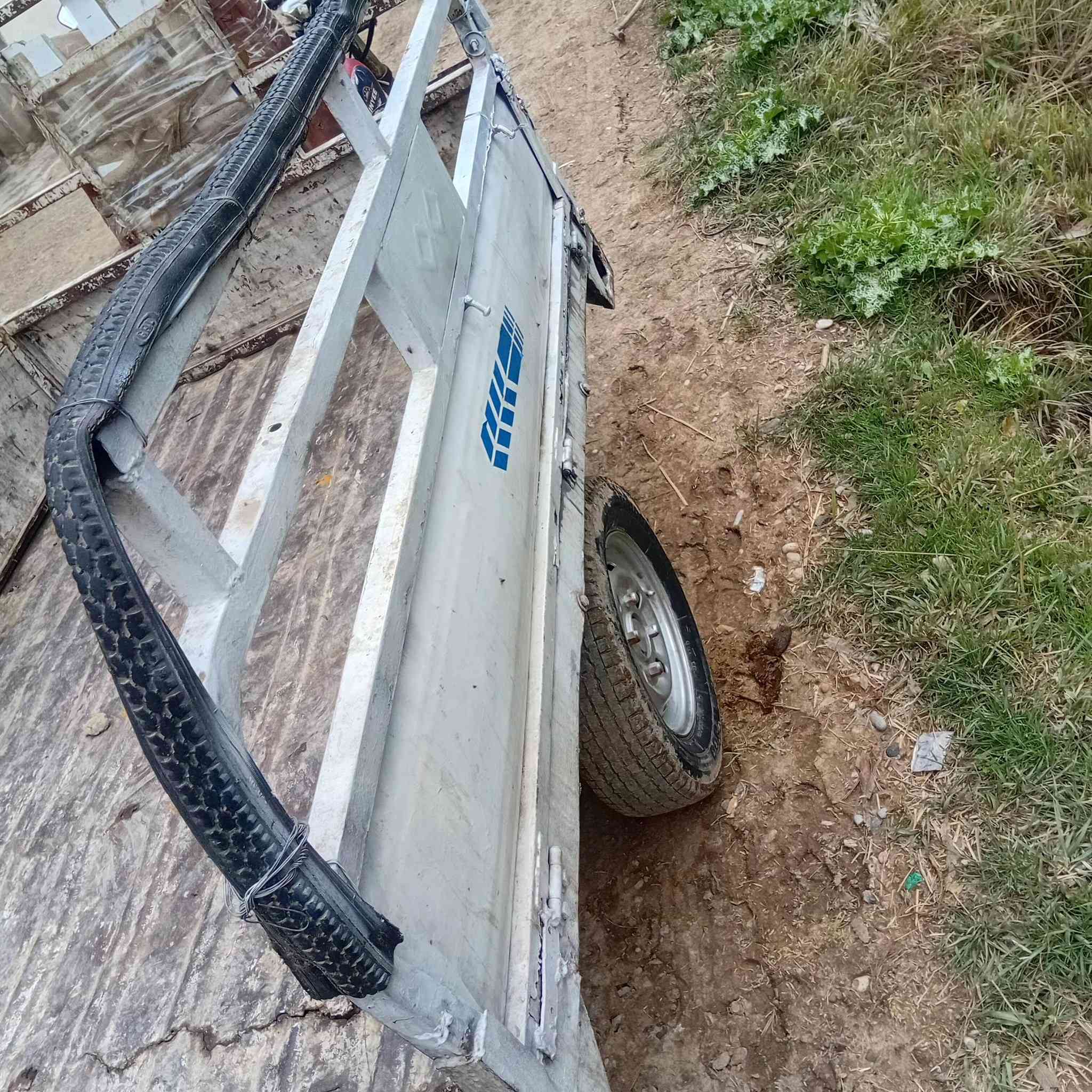 السلام عليكم  ستوته ام الطير محرك MTR
محرك مكفول  الوراق ضايعه  السعر ٥٥٠ وبيه مجال    مكاني العباره زاغنيه


**إذا كنت صاحب هذا الإعلان وتريد حذفه لأي سبب، رجاءا أرسل رسالة إلى الدعم الفني**