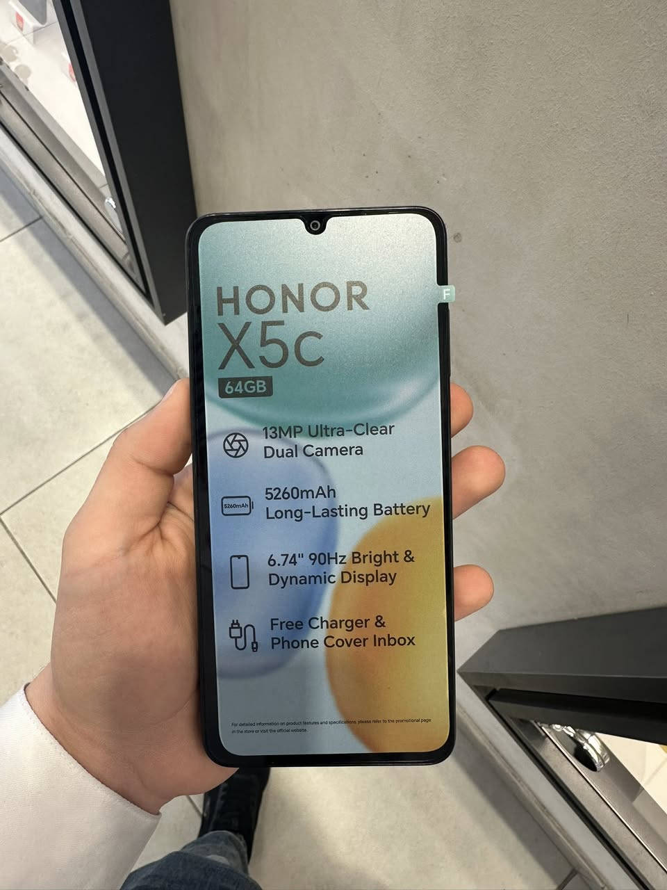 HONOR X5c جديد (بملصقاته) ✨
• 🔋 بطارية عملاقة: 5260mAh
• 📱 شاشة سريعة: 90Hz
• 🔌 ملحقات كاملة: كفر وشاحن أصلي.
💰 السعر: 120 ألف (توصيل مجاني)
📞 للحجز: ***********
