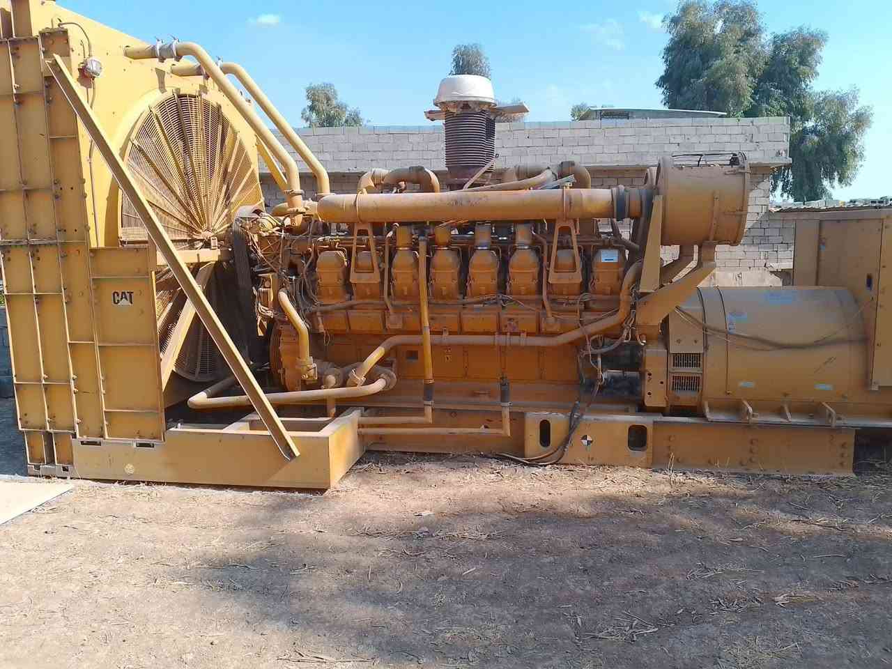 السلام عليكم 
مولده كتربلر 2ميكا  عدد 2 مشتغله 6000ساعه جديده كبس 16بستم مع كاتم 100‎%‎ 
***********
