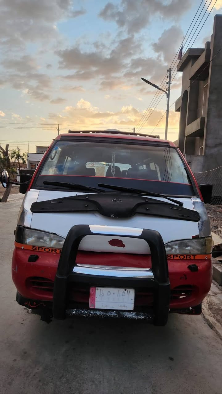 هونداي باص ٩٤ رقم بغداد حمل كير ومحرك ونجي اوتو ١١ راكب السعر ٤٠ وبيه مجال بسيط & & & هونداي باص٩٧رقم بفداد أجره ١١ راكب محرك ونجي اوتو ٦٠ وبيه مجال بسيط رقم الهاتف ***********
