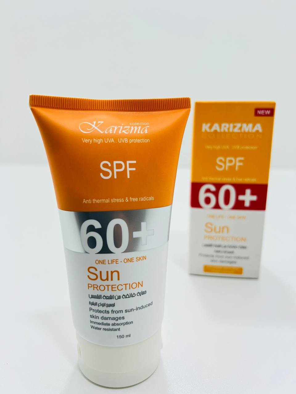 كريم واقي شمس كاريزما ☀💗 الأورجنال ✅
 Karizma Collection Sun Protection SPF 60+.
🧡 يوفر حماية عالية جدًا من أشعة UVA و UVB، ويقاوم الإجهاد الحراري والجذور الحرة.
🧡حماية فائقة من أضرار أشعة الشمس، امتصاص فوري، 
🧡 مقاوم للماء الحجم: 150 مل.
🧡 مناسب لـ : جميع أنواع البشرة


**إذا كنت صاحب هذا الإعلان وتريد حذفه لأي سبب، رجاءا أرسل رسالة إلى الدعم الفني**
