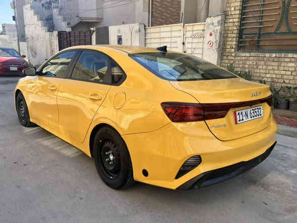 🔴من رخصة الادمن 
🔴السلام عليكم 

🔴للبيع كيا فورتي وارد امريكا 
🔴موديل 2023 

🔴الضرر  كما موضح بالصور
🔴السياره جاهزه للعمل مابيها اي نقص 
🔴جميع الايرباكات سليمه  
🔴منظومة غاز LPG
🔴مكينه 2000 دوش

🔴السعر 170 قابل للتفاوض 
🔴مكاني بغداد حي العدل الثانيه
 
 اتصال  + واتساب ( ***********)
