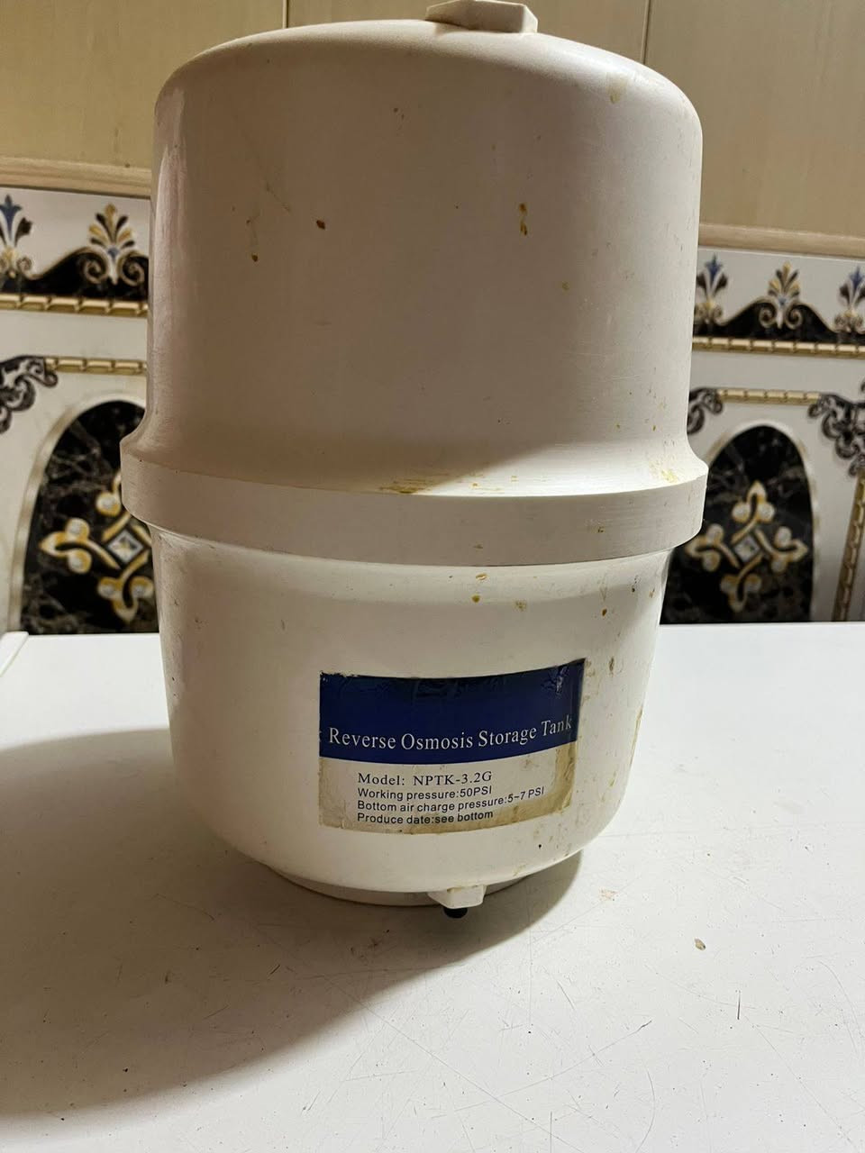 السلام عليكم جهاز باندورا تصفية مياه فلتر 
كامل ونضيف وياه فلاتر اجو ناس كالو احنا شركة والمهم اشترينا 260 الف الله يشهد
هسة اريد ابيعه قيم واخذ بما يرضي الله 
خاص او واتساب *********** القرنة, البصرة
