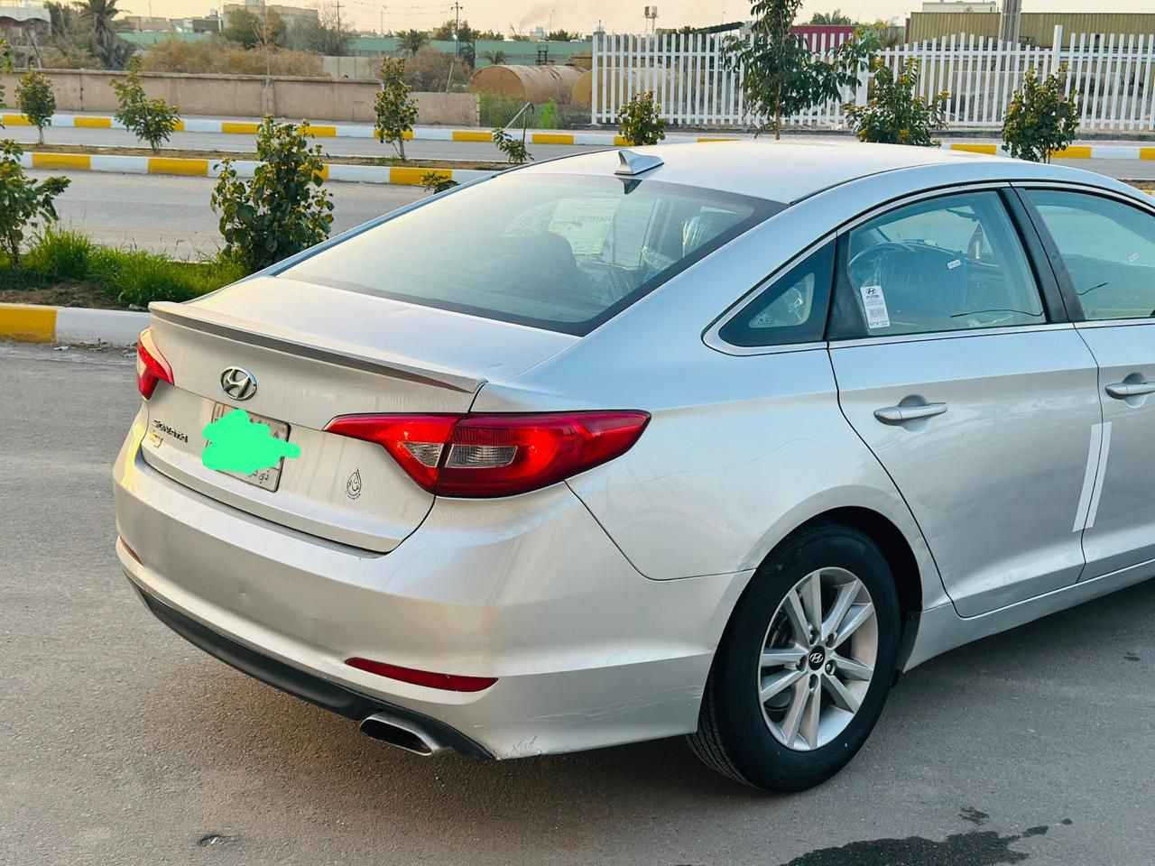 السلام عليكم سياره هونداي سوناتا أمريكيه للبيع موديل 2015 رقم ذي قار حره تحويل مشروع وطني السياره بيها صبغ بنيد فقط بدون دواخل والباقي كفاله عامه محرك ٢٤٠٠ تبريد حداديه تخم تاير كهربائيات كلها شغاله شاشه كبيرة كاميرا دواره تحكم جهتين السياره جاهزه من كلشي استخدام شخصي السعر 117 ورقه وبيها مجال بسيط للشراي مكان السياره ناصريه الشموخ للإستفسار *********** *********** رقمي أرقامي بيهن واتساب ناصرية, ذي قار
