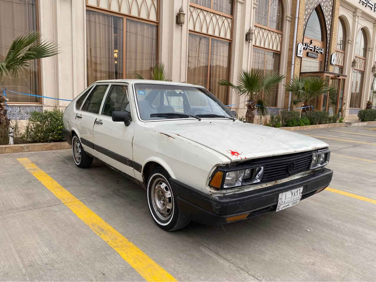 برازيلي 1987
سنويه باسمي مشروع وطني جديد لل2027/10
كوبون بانزين موجود شرط تحويل ثاني يوم 
5گير محرك جيته 2000 
سياره نشط ترايك وين ماتريد ، لايتات امامي جديد 
دبلات و لوي خلفي جديد بوشات عربانه صب جديد 
صدر امامي نص عمر سياره  صبغ بلادي هيكل سياره نضيف مابي ضربات قويه مكان سياره كركوك رحيماوه 
سعر 26و بي مجال شراي خابرني 
رقم او واتساب : *********** كركوك, العراق
