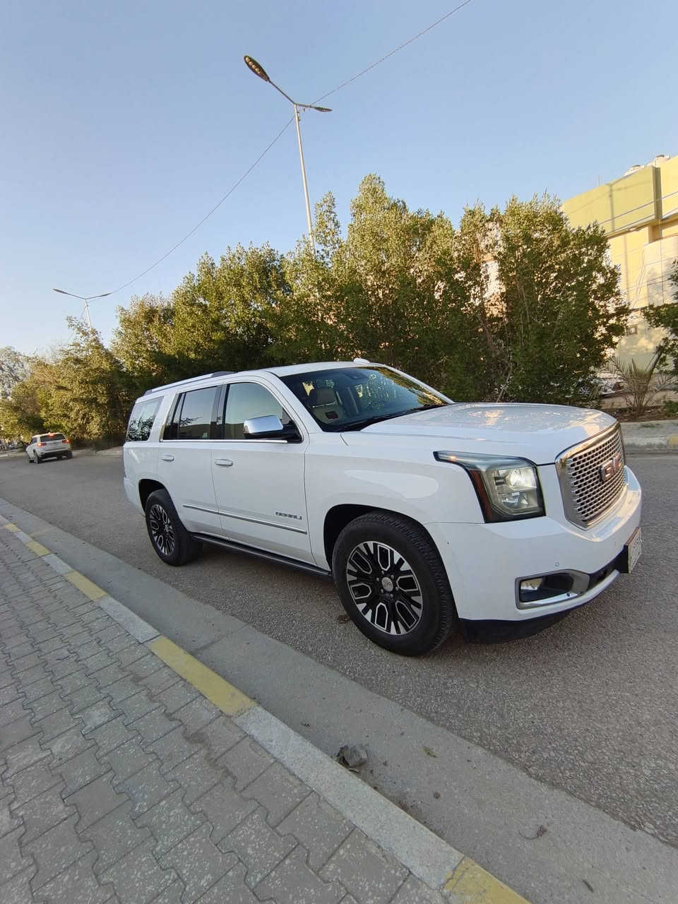 السلام عليكم جسمي دينالي 2015 خليجي وكالة المنصور رقم بغداد الماني سنوية مجددة بسمي مكفولة كفالة عامة من الصبغ والضربة والتبديل والفتح عدا بارد بسيط جدا والباقي كفالة سيارة جديدة مال جناي وجاهزة من كلشي مكينة كير حدادية تبريد كهربايئات كله كفالة موصفاته فول الفول فتحة سقف بصمة بصمة ابواب جنطة كهرباء كشنات جلد تدفئة تبريد تبريد مركزي دوس كهرباء رادرات حساسات شاشة ام القاصة وبعد بيهاةهواي موصفات معروفة موصفات الدينالي ملاحظة مكينة والكير مامفتوحات ع وضع الشركة السعر 310 وبيه مجال للشراي الرقم ***********
