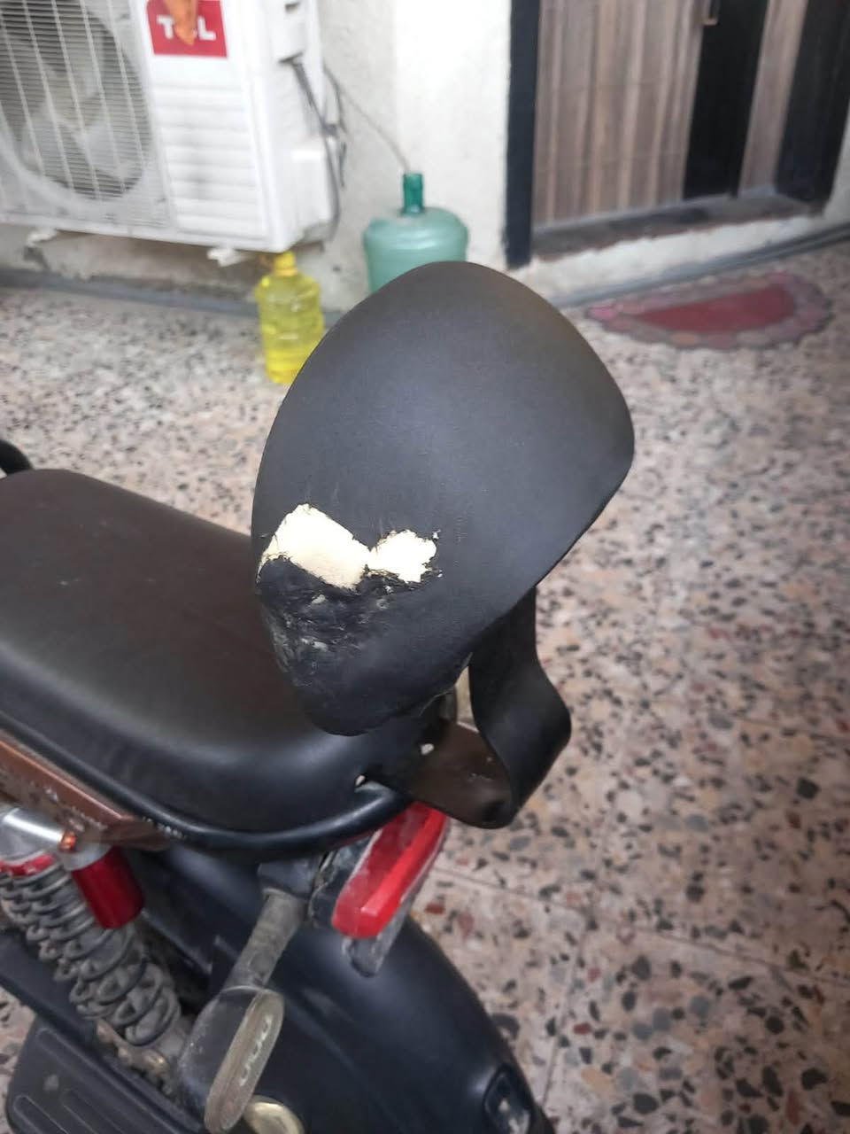 دراجه للبيع 
بغداد بلديات 
سعر٣٥٠بيه مجال
رقم ***********
