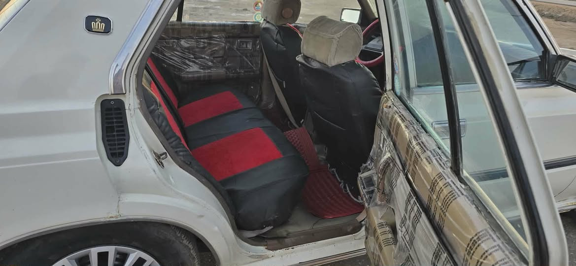 السلام عليكم
السعر 53 وبيه مجال

سوبر للبيع او المراوس 

 مويل 82 رقم بغداد سنويه مجدده سنة 28 تحويل ثاني يوم غرفه جديده تخم تاير جديد حداديه جديده خلفي وامامي غرفه جديده مكينه كير بطة 2500 جام كهرباء كهربائيات كله شغاله كيجات كله شغاله باتري جديد اناره داخليه سياره مال جناي مكانها بابل المركز
الاتصال
***********
*********** 
***********
***********
