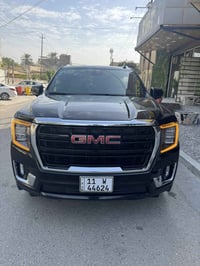 يوكن 2023 SLE مكفولة بسعر مناسب بيع سريع جيمسي يوكن موديل 2023 وكالة ا...