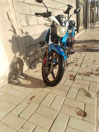 هاوجي للبيع السعر١٣وبي مجال بسيط 07837775590