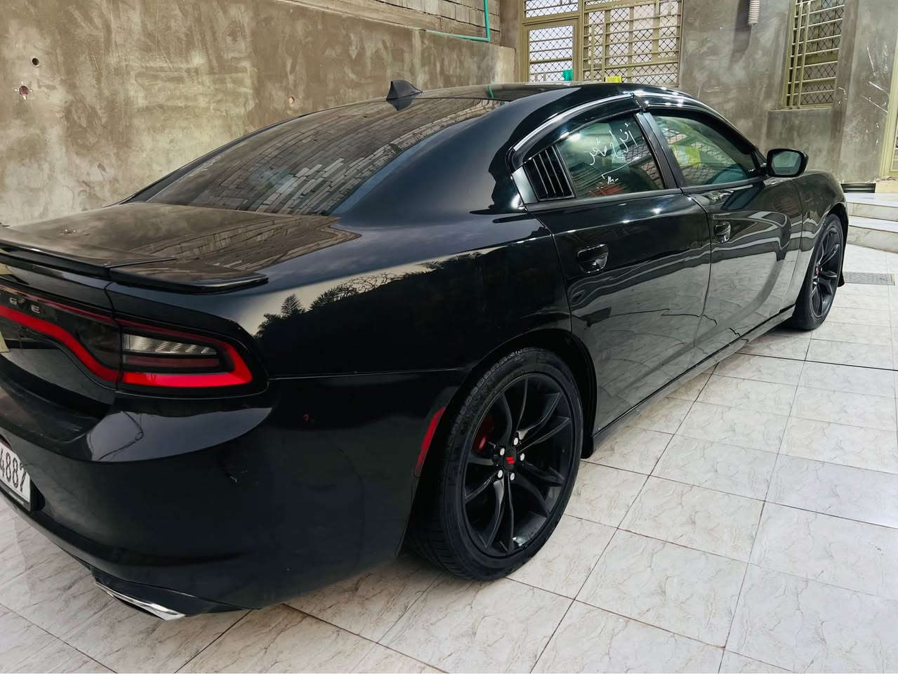 سلام عليكم للبيع جارجر موديل 2016 اصل مكفوله من الكص والنقل الجثه والضربه والصبغ والعيب الشرعي حادثها بنيد فقط رقم بصره دولي  تحويل ثاني يوم تحكم ستيرن  مضخم صوت ويل كب جديد طخم تاير  تبريد ثلج لايت زنون عالي وناصي الأصلي السياره جديده مابيها نقص السياره احله من الصوره السعر 159 قفل الشراي يتصل *********** مكان سياره بصره البصرة, العراق
