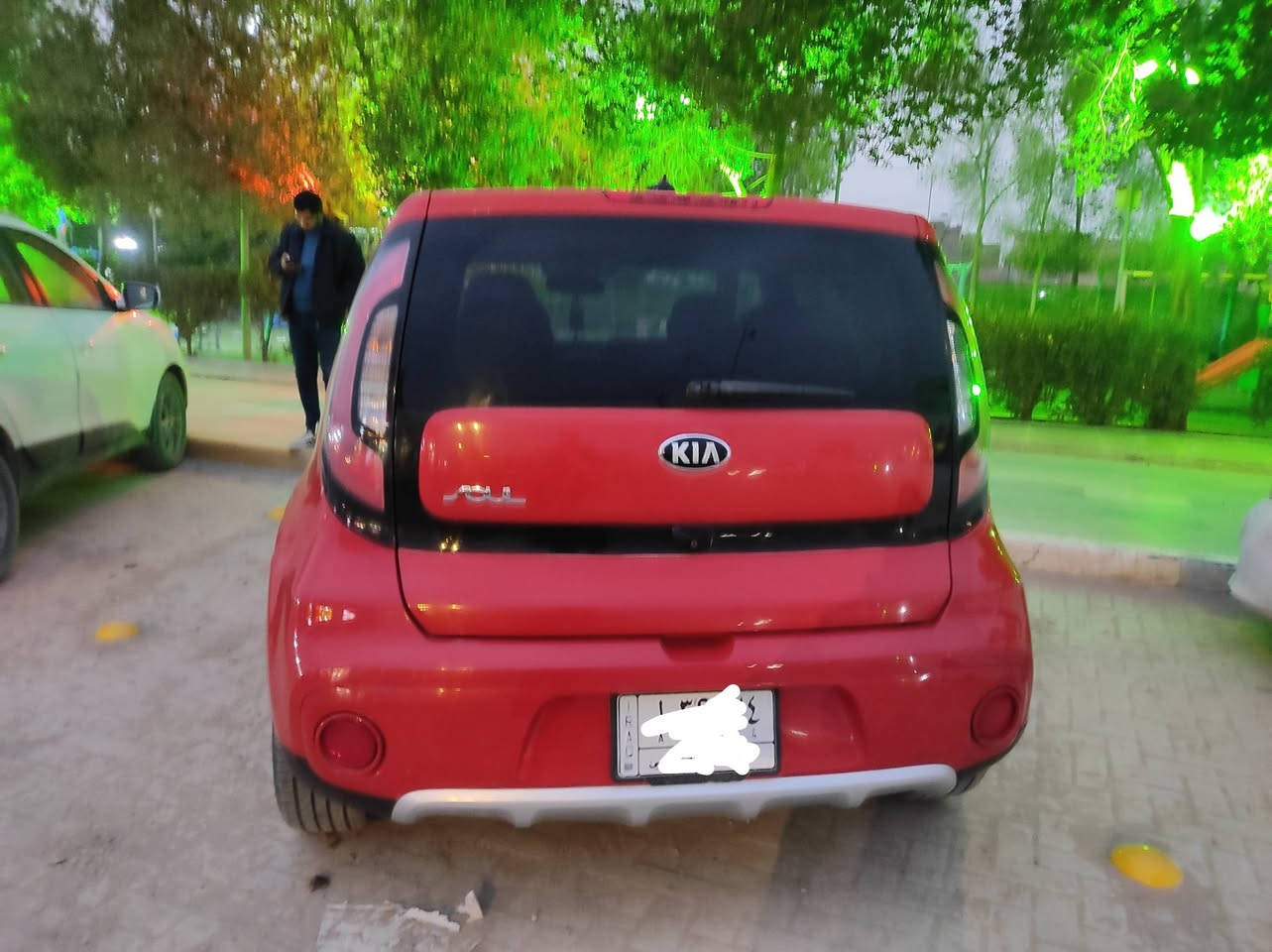 كيا صول موديل 2018 مكفوله من التبديل والضربه فقط طخات وبيه صبغ جاهزه من كلشي وارد امريكي بيع او مراوس السعر 112 وبيه مجال مكانه بالديوانيه حي العروبه ***********
