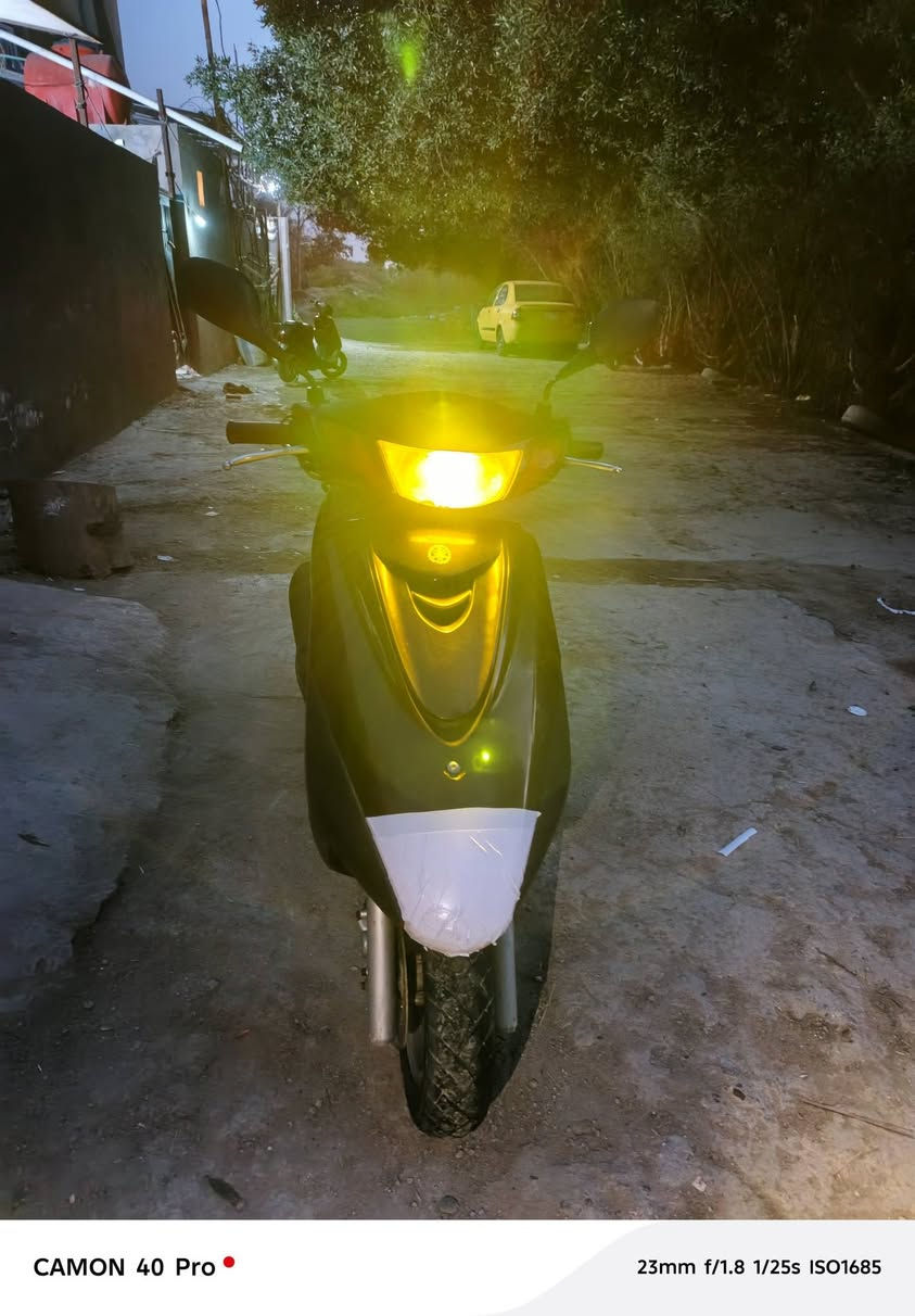 دراجه للبيع اكزز ياباني نوزل اخت الجديده السعر مليون 300مع المجال حك الجيه المكان كربلاء حي الامامين الاتصال على هذا الرقم ***********
