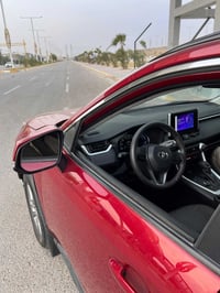 راف فور 2023 هايبرد XLE لون خمري راف فور هايبرد للبيع موديل 2023 لون خ...