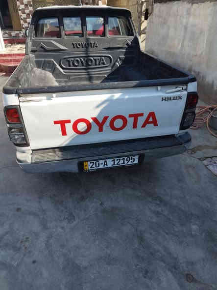 بيكم للبيع او مراوس حسب القناعه موديل 12 شاصي 12
السياره احله من الصور حلوه وجديده 
ماناقصهه شي صدر جديد تخم تاير جديد
دبلات جدد مشروع وطني بسمي 
زغم نكليزي السعر 175 وبيهه مجال
***********
