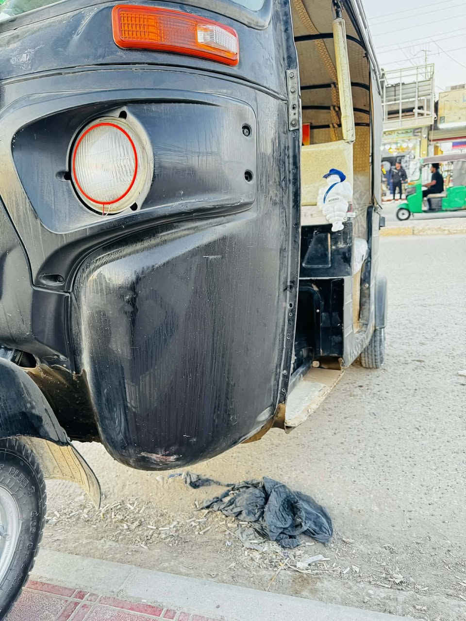 سلام عليكم تكتك عشرين كفاله عامه رقم وسنويه ابيع فارغ للاستفسار ***********
