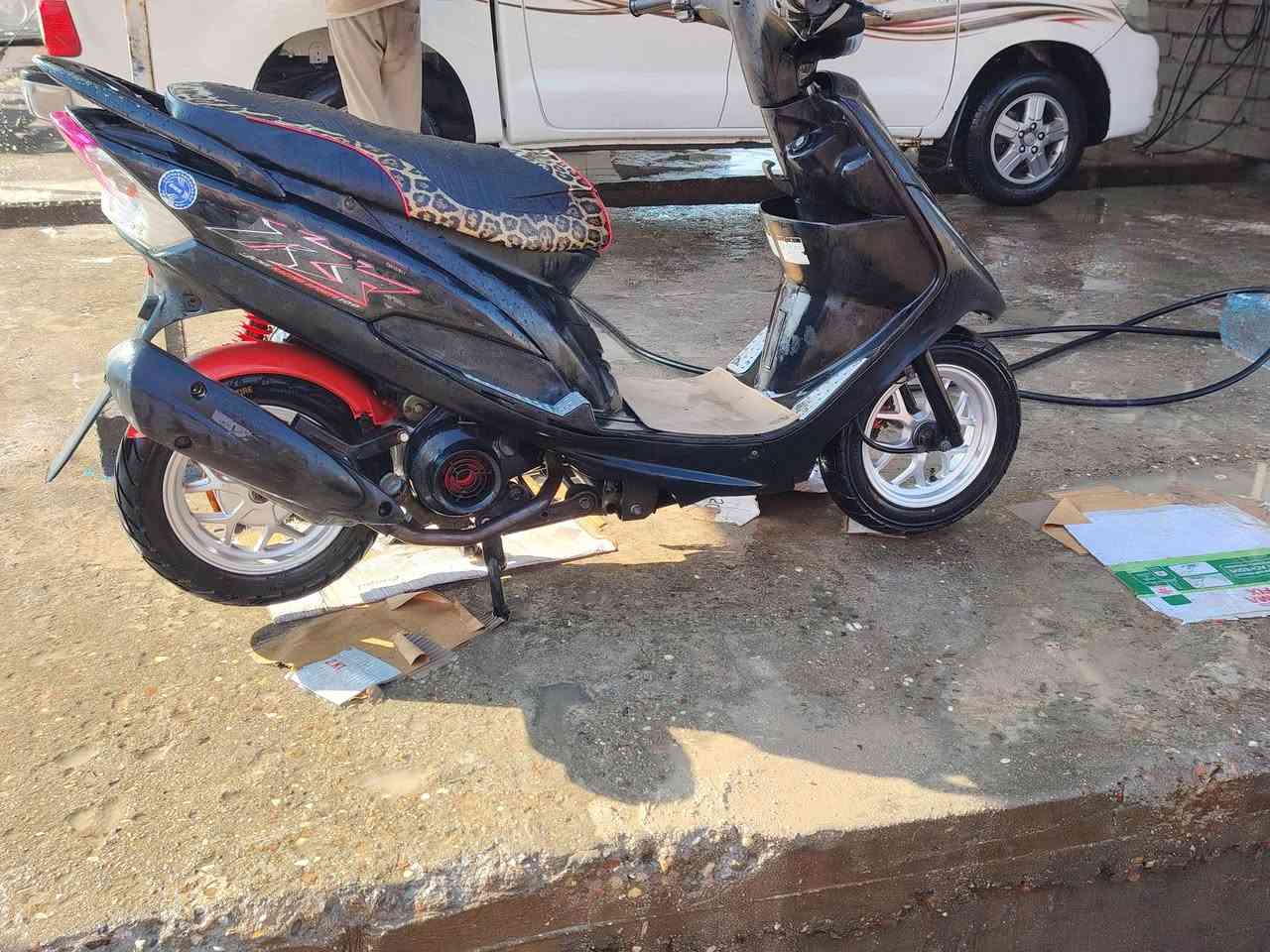 درجة البيع ماكس عدله عوزه بس سلف كلشي يشتغل بيه وسعره خاص وهذه رقم تليفوني ***********
