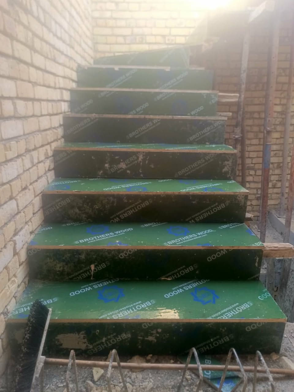 نجار من تفرغ في واسط شغل درجه أوله كافه عمرات بيوت ***********
