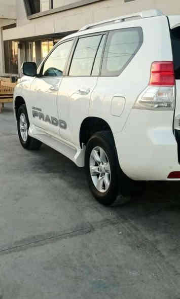 السلام عليكم
برادو 2012رقم بغداد باسمي  كويتية  فول مواصفات
مكفوله من الضربه والصبغ والتبديل 
السياره جديده واحلا من الصور شرط
مكينه 6سلندر /4000
مكينه كير شرط على الشركه 
ماشيه 137الف شرط الفحص 
ثلاجه 
دبل تانكي
هوك خلفي 
سبير تعليك بلادي
فتحه سلايت
بصمه 
شاشه كامره حساس خلفي 
مري شفط الاشاير بالمري 
صاج ملكي
كشنات جلد الاصلي 
كروس سرعة
فورويل
تحكمات ستيرن 
مكانها .. ديالى
رايده272ورقه او بيه مجال
 ‏‪***********‬‏
