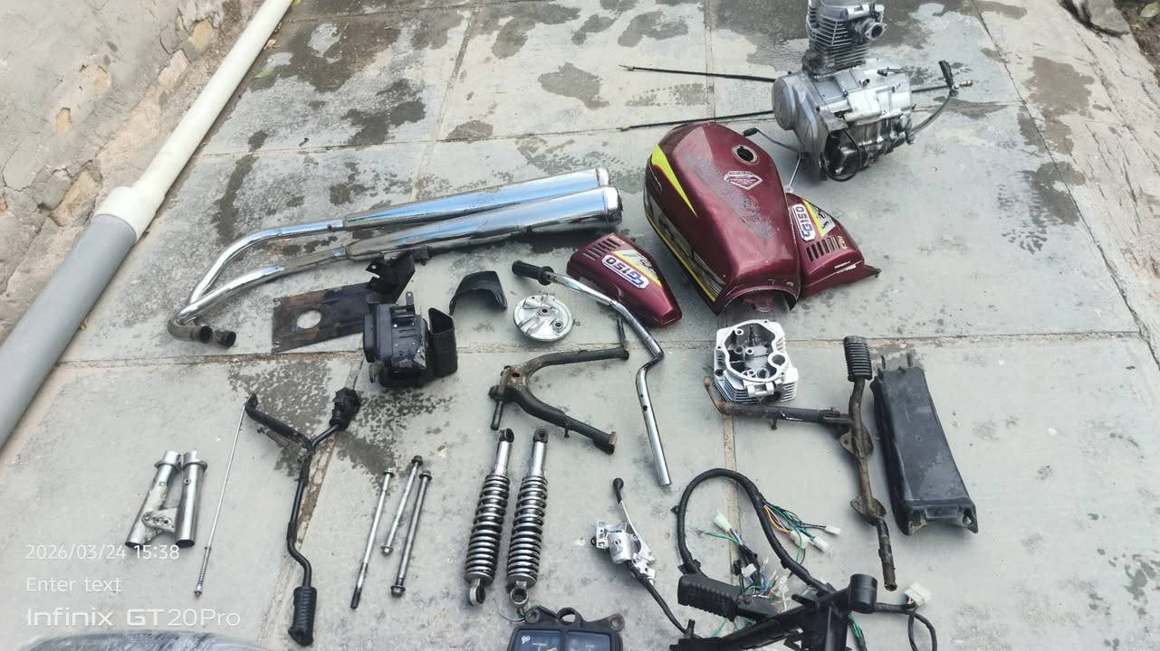 السلام عليكم
غراض اربعه كير اصلي مستعمل تواصل فيس أو واتس, ***********
