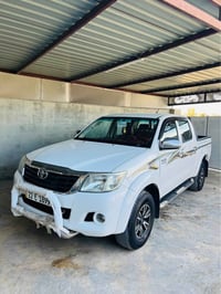 هايلوكس • ٢٠١٣ • ١٤٤٠٠٠كم