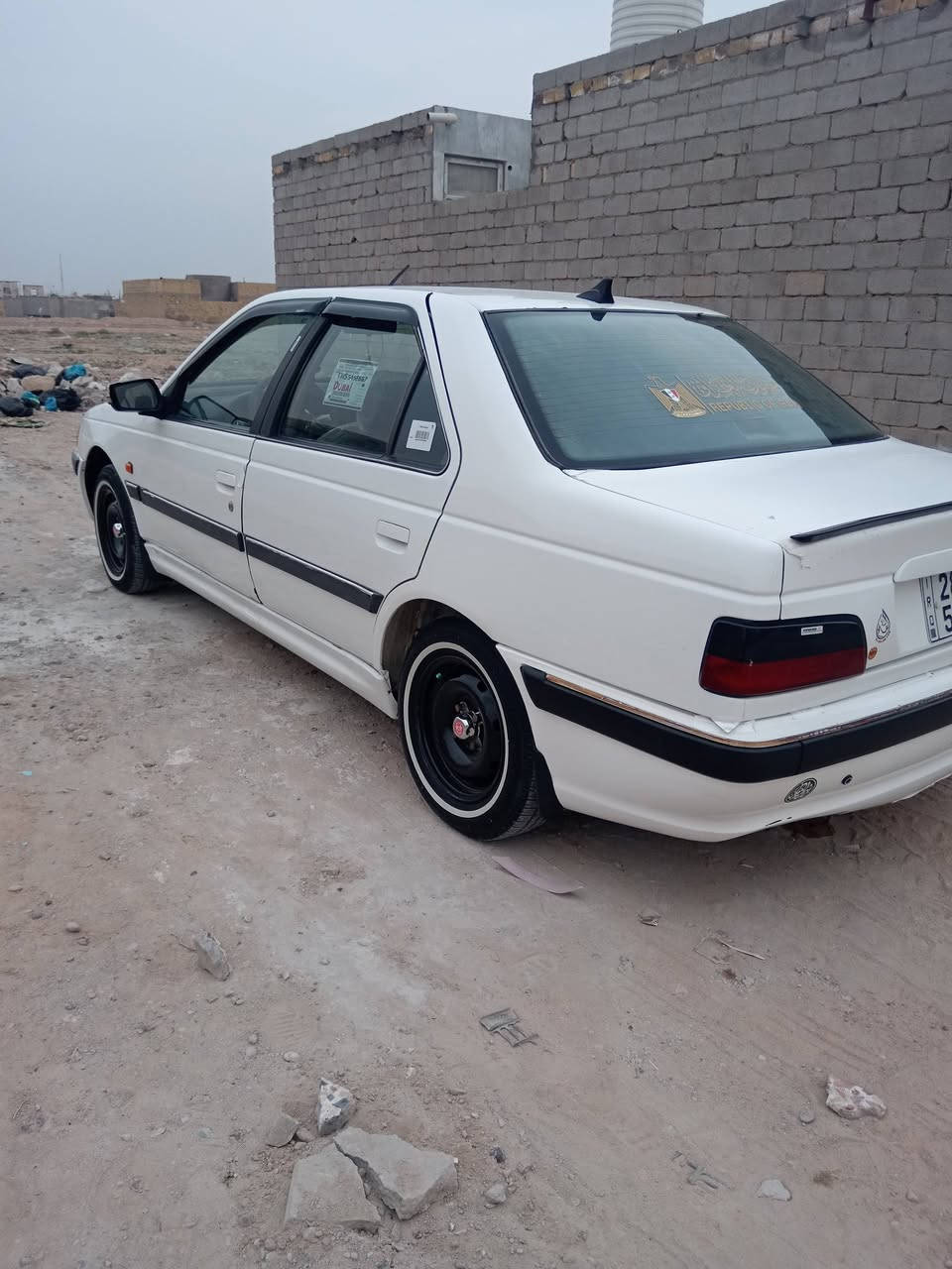 بيجو بارص مديل 15 سنويه بسمي بيها بنيد مبدل وصبغ جاملغ الخلفي صوب سايق بدون ضربه السعر 55 وبيها مجال قليل الاستفسار ***********
