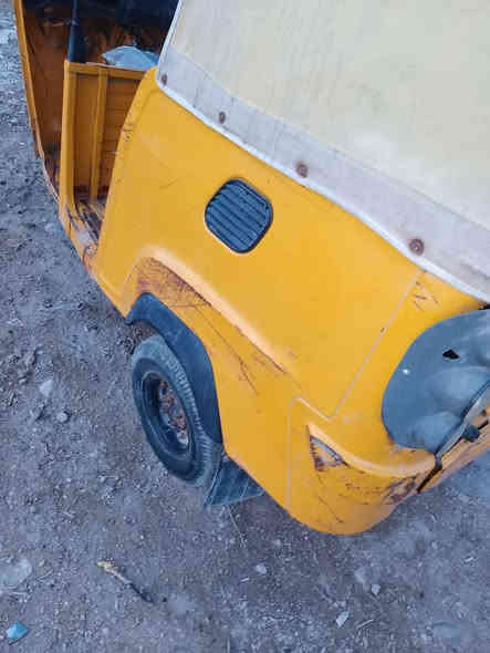 تكتك بياجو١٨ اوراق كامله السعر 900 شغاله تمام رقم ***********
