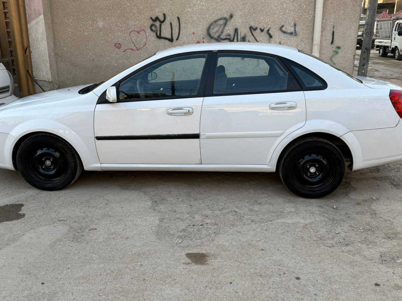 اوبترا البيع موديل 2012 رقم بغداد كير مكينه مظبوطات كشرهه فقط باب مبدل وصبغ الدوسات اثار طخه برصيف  السعر 85 وبيهه مجال الشراي مكاني بغداد الامين الثانيه رقمي ***********
