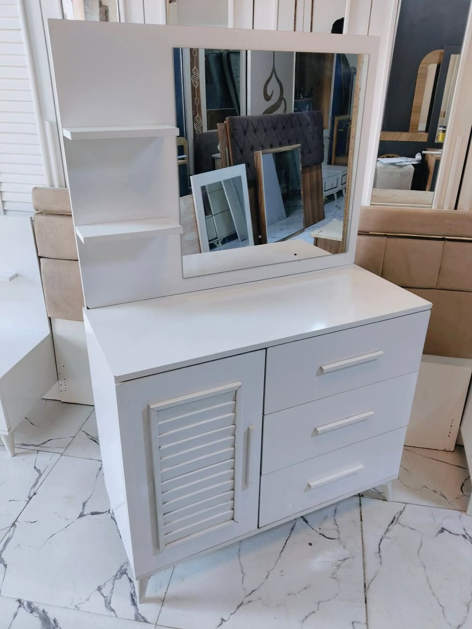 غرفة تركي نظام ابواب ❤ ✨
نظافة 95 / 100 ❤✨ 
السعر 475 مع الشد 🪛ونقل 🚙
داخل بغداد متوفر توصيل لجميع المحافظات 🇮🇶


**إذا كنت صاحب هذا الإعلان وتريد حذفه لأي سبب، رجاءا أرسل رسالة إلى الدعم الفني**