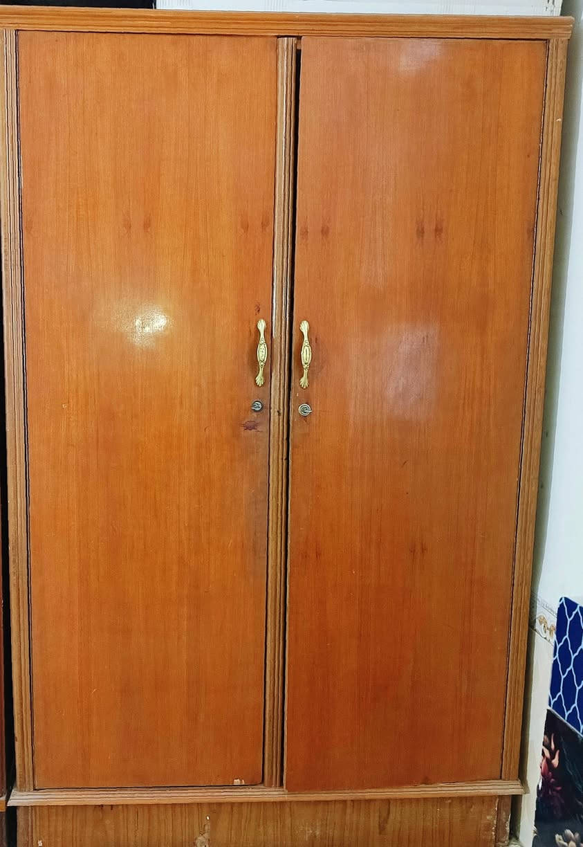 مساء الخير.
كناتير للبيع عدد اثنين 
صاج عراقي ابو البابين..
السعر 125 اثنينهم المكان شارع الوائلي


**إذا كنت صاحب هذا الإعلان وتريد حذفه لأي سبب، رجاءا أرسل رسالة إلى الدعم الفني**