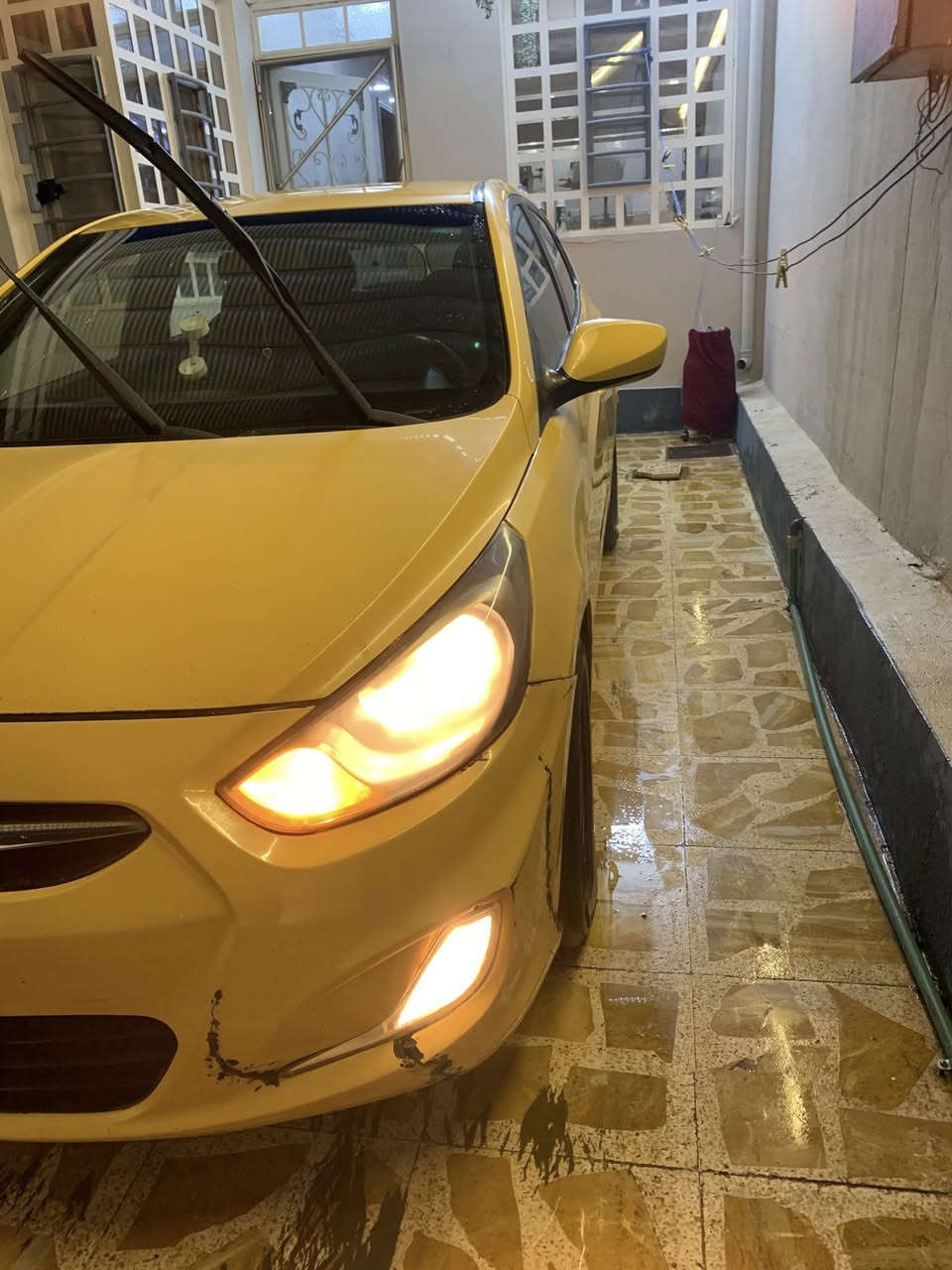 اكسنت جنطه تكسي
السياره محرك جي دي اي 
محرك اثر نفخ 
كير شرط 
سنويه 2029
تحكمات ستيرن 
فووول نضافه 
الطخم نضيف 
تايرات نضاف
هيئه غرامات صفر 
السعر 74 وبيها مجال 
الرقم ***********
