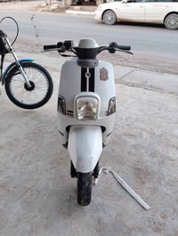 ماكس بوليسي 2011 للبيع مكينه ممفتوحه سعر خاص.07756513783