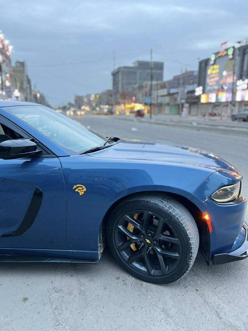 ‎ دوج جارجر SXT موديل2022 - للبيع 🏎️

‎السيارة بحالة ممتازة وجاهزة للاستخدام (ما ينقصها برغي)، والشغل كله جديد وعلى إيدي.

‎​تفاصيل الحادث 

‎​الحادث: دعامية وربع البنيد و الاذرع الاماميه للشاصي تعديل فقط (صباحي).

‎​الدواخل: سليمة تماماً (بدون دواخل).

‎​توجد أماكن بسيطة جداً (تكحيل وبارد) فقط.

‎​المواصفات والميكانيك (كلها جديدة):

‎​المحرك والكير: بحالة ممتازة (كير ومكينة جدد).

‎​الصدر: صدر أمامي وخلفي جديد بالكامل.

‎​البطارية: جديدة.

‎سستم ايرباك جديد
سونرها جديد راسلني وتدلل

‎​الخدمات: السيارة مصيونة بالكامل وعلى إيدي، ما محتاجة أي صرف.

‎السعر ٢٢٠

‎​📍 مكان التواجد:  بغداد /الشعب

‎📞 للتواصل والاستفسار: *********** واتس
