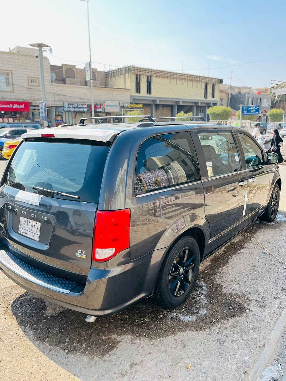 دوج كرفان 2019 فول موصفات حادث خلفي الباب للتواصل *********** السعر 185 وبيه مجال
