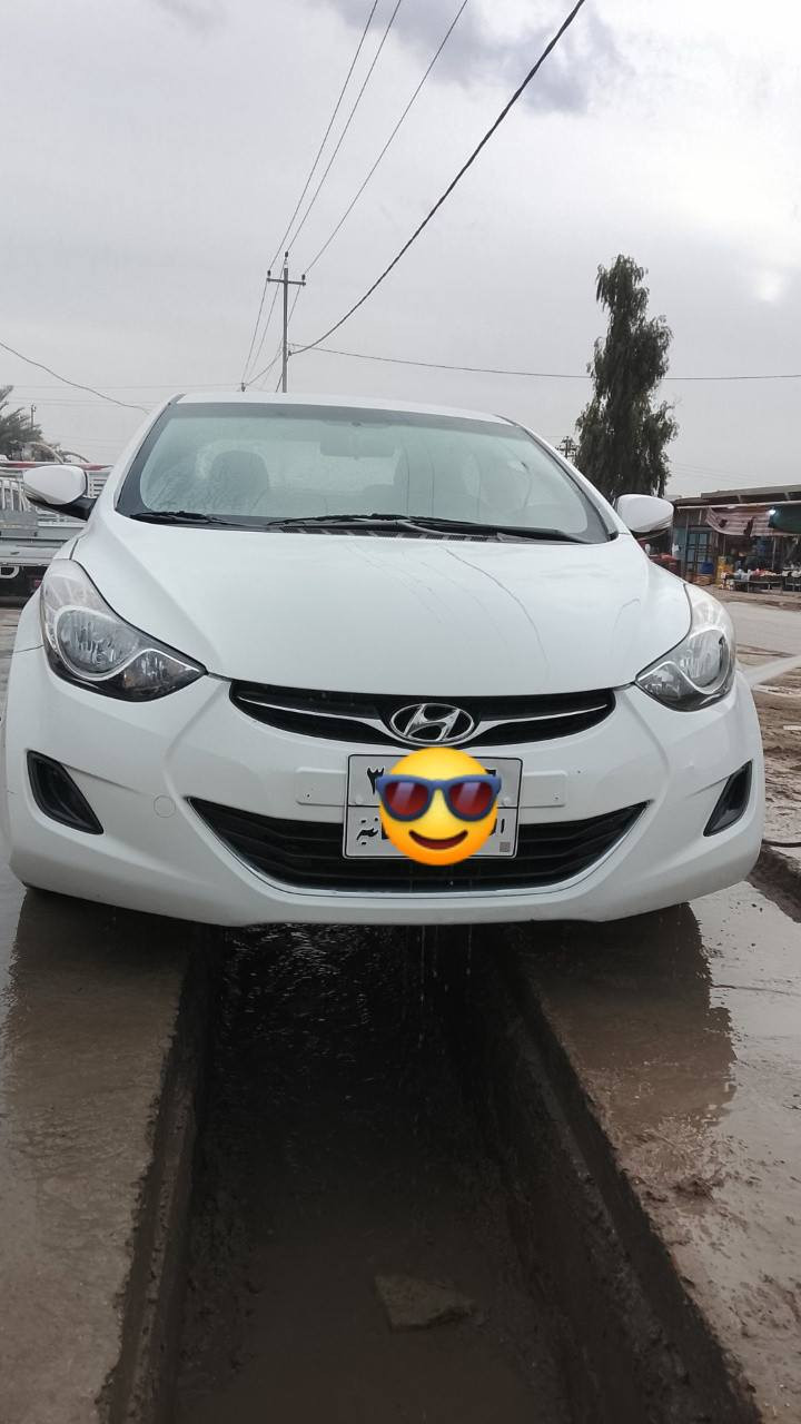 النتره 2014 متومه كصه جنطه نضافه 100٪ دك حاسبه وين ماتريد السعر 50وبيها مجال شي قليل حك الجيه المكان بابل ***********
