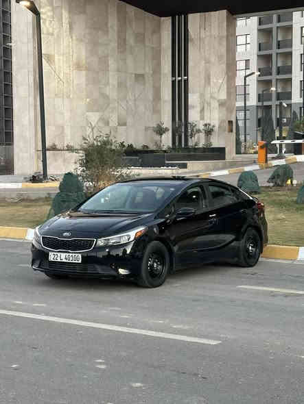 السلام عليكم فورتي 2017. وارد امريكي

سياره جديده بمعنى لكلمه

سياره حادثها  قبق جنطه فقط مبدل ومصبوغ 

صور الحادث موجوده بل منشور

بدون ايرباك سياره كفاله

المواصفات.

كاميرا. 

مانع انزلاق. 

محرك 2000 دوش

تحكمات ستيرن. 

مثبت سرعه. كروز. 

ثلاث وضعيات قياده ايكو سبورت نورمال. 
اشاير بل مري

رقم اربيل الجديد هزه جديده شرط تحويل 
رقم مميز

السعر 121 وبيها مجال بسيط 

مكاني بغداد الكرخ 

رقم التليفون. ***********
