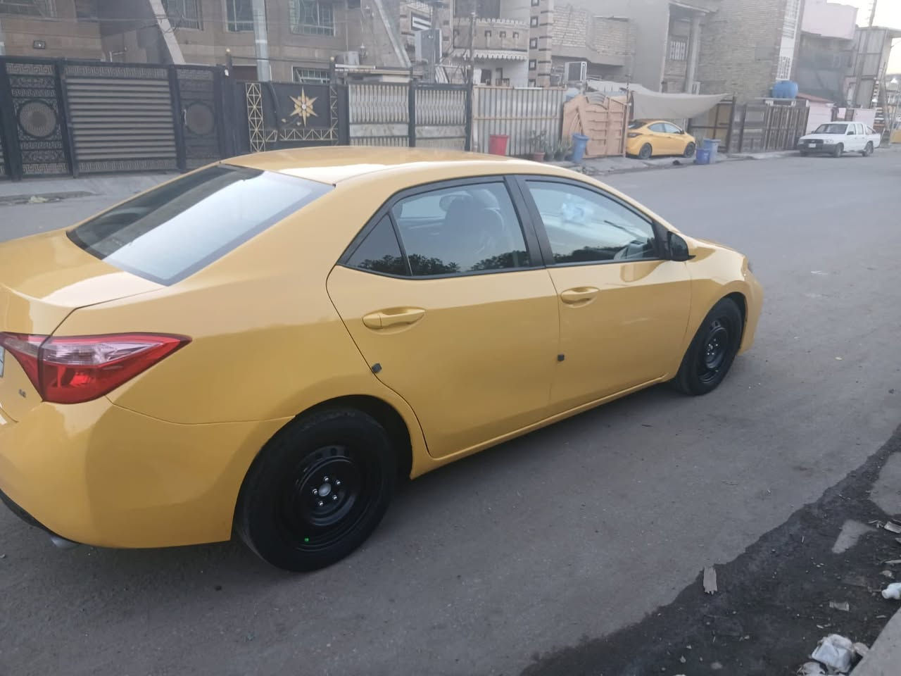 كورلا موديل 2019 السعر(120)ورقه$ حادث السياره باب اليمنى بدون دواخل السيارة جديده محرك 1800 ماشيه 110 رقم الهاتف *********** صدر امامي و خلفي جديد تخم تاير جديد تبريد ثلج تدفئه شغاله
