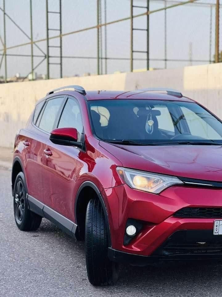 Toyota Rav4 Le 2016
٤٨ مایل رۆیشتووە
٢ پارچە سبوغ
١ بست ساردی هەیە
بێ ناوگرتن
١٤٠$
***********(whatsapp) سوران, أربيل

