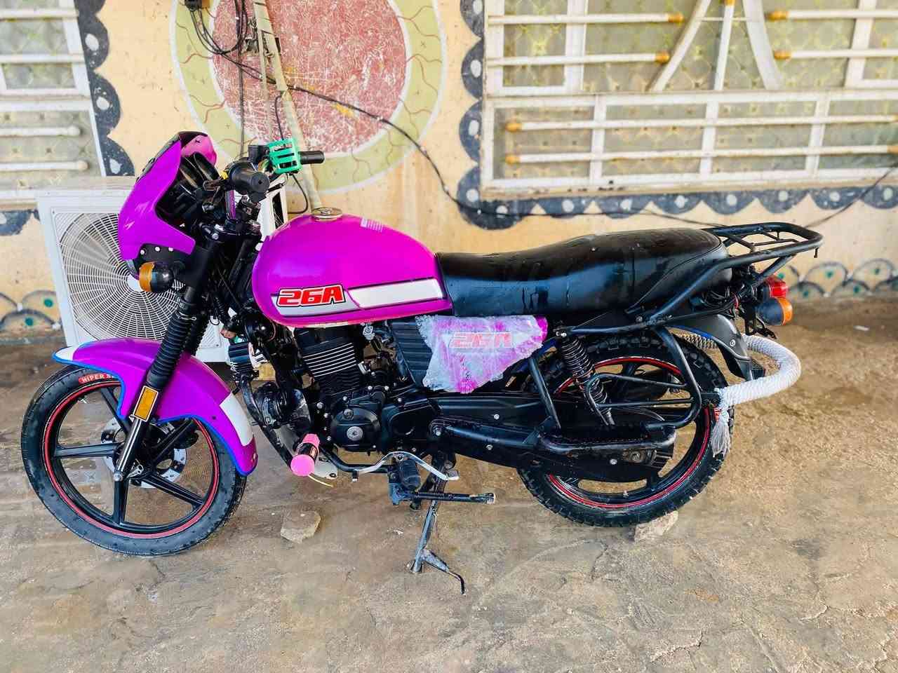 سلام عليكم دراجة دايوان للبيع موديل 23اوراق كاملة دراجة مكفولة كفالة عامة كهربائيات كاملة اي نقص مابيهة  رزانة فول السعر ٧٥٠ مجال اتصل وبيك خير وتدلل ***********
