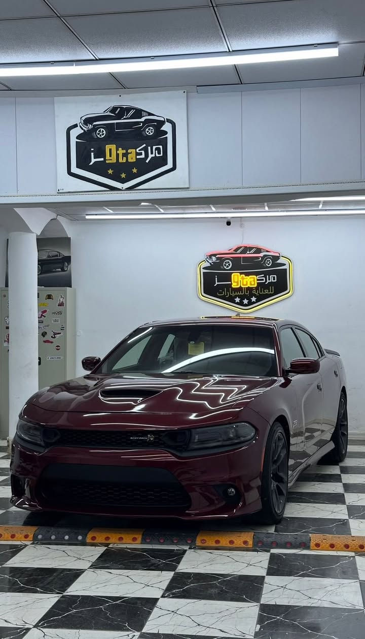 سلام عليكم 
سكات باك 2022 رقم بصرة
الممشى 33الف ميل 
حادث جاملغ مبدل ومصبوغ وطرف البنيد بارد ومصبوغ نصه 
مغلفة السيارة ppf كامل ضمان عشر سنوات 
السيارة بلادية لا مفرغة ولا مبرمجة ولا ملعوب بيها حتى العقل ما مفتوح يعني لانازلة استعراض ولا غيرها 
***********
