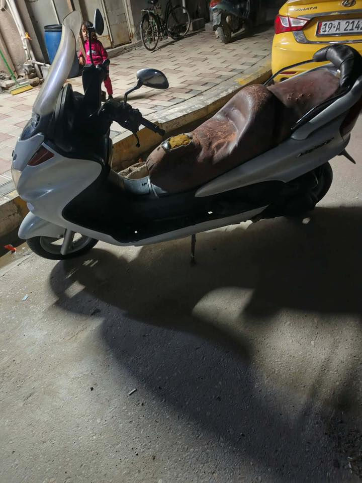 دراجه للبيع نضيفه شغاله من طول الطوال المكان سوق الشيوخ حي العسكري الرقم ***********❤️
