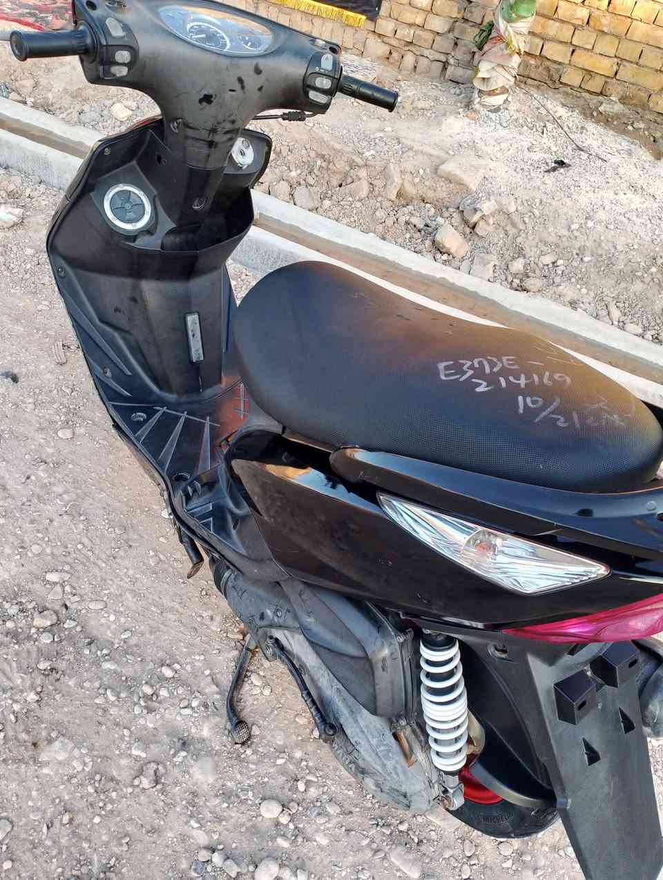 سلام عليكم
ثعلب اسود مكفوله كفاله عامه مابيهه اي نقص نكره سلف بأي وقت كهربائيات وكلشي بيهه شغال والدراجه كلشي بيهه بلادي شلعه معدل فولل مفوله وسعرهه900 رقم الهاتف *********** والدراجه مابيهه اي نقوصات كامله مكمله من كلشيي وبلاديي الدراجه وهذا رقم التليفون وبي واتساب اذا اكو اي استفسار
