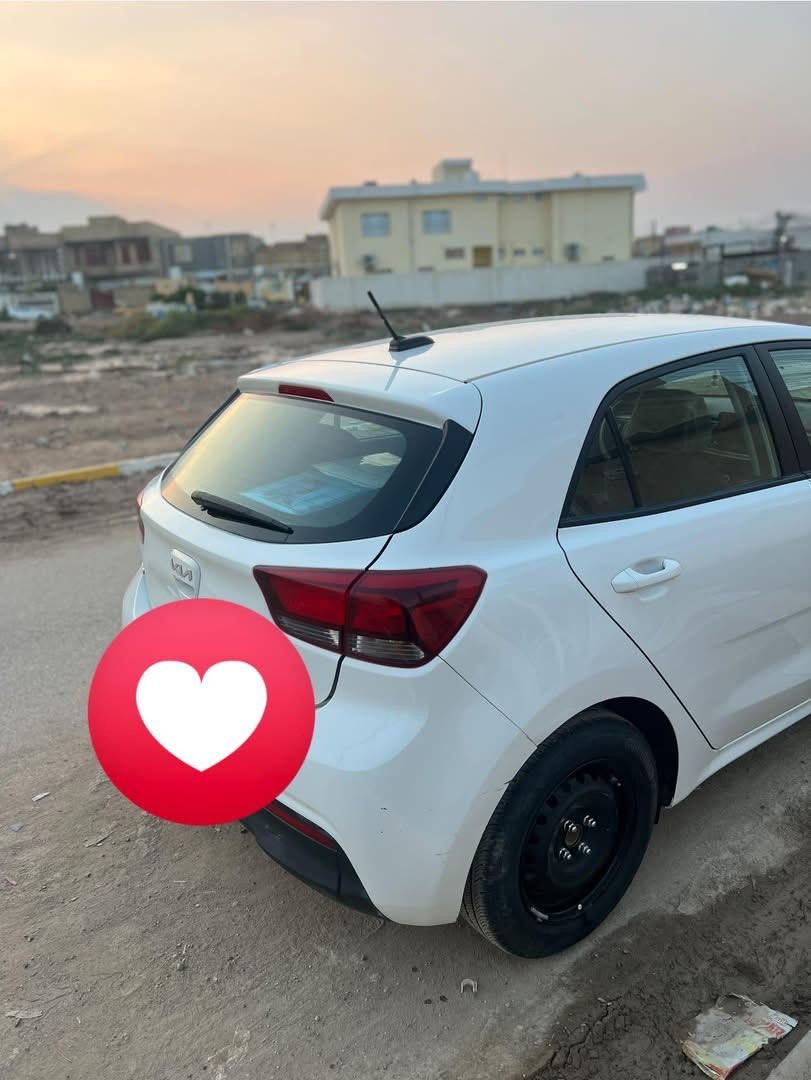 كيه ريو موديل 2023 وارد امريكي 
مكان ناصريه ***********
