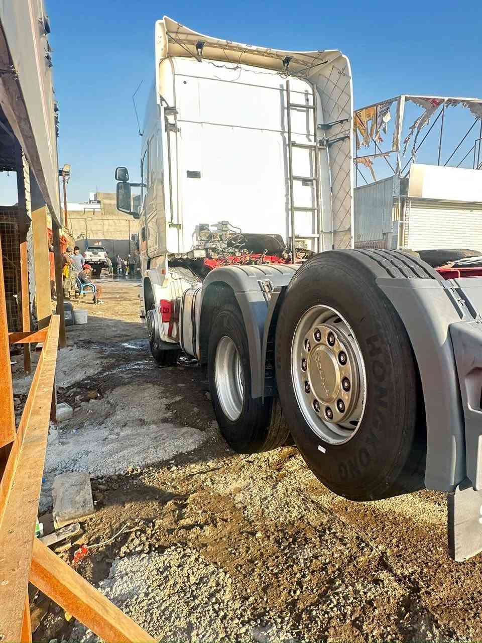 سلام عليكم سكانيه 2008 البيع مكينه 500R مربوطه بل سنويه اربع دناكير ذو جوانب متحركه سنويه هزه بسمي تحويل ثاني يوم ***********
