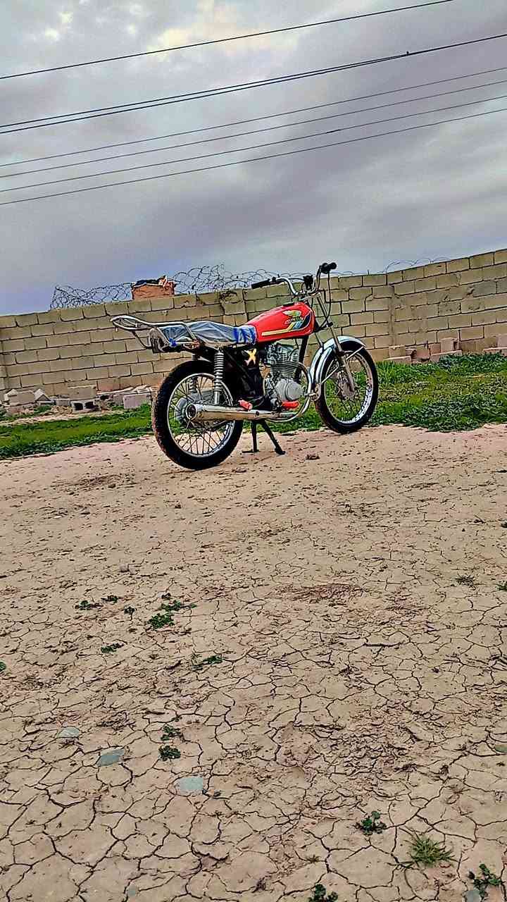 السلام عليكم 
نامه موديل 2017البيع اومروس محرك نضيف 
نشط فول السعر 225وبي مجال


**إذا كنت صاحب هذا الإعلان وتريد حذفه لأي سبب، رجاءا أرسل رسالة إلى الدعم الفني**