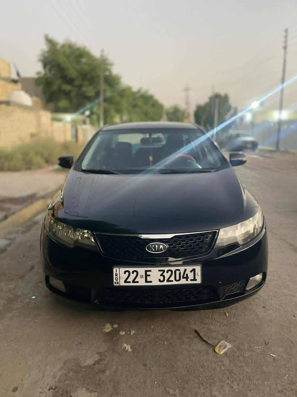 كيا سيراتو  موديل 2013
محرك 1600
ماشية 284000  كيلو متر 
صبغ جاملغ امامي 
ضربات خفيفة بالجاملغ الخلفي و البوب
***********
السعر 96 وبي مجال 
متواجد واتس اب واتصال
