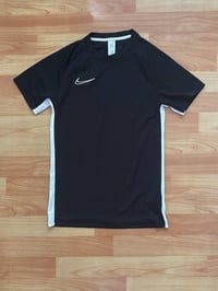 مقاس لارج • قطعة وحدة • وكالة