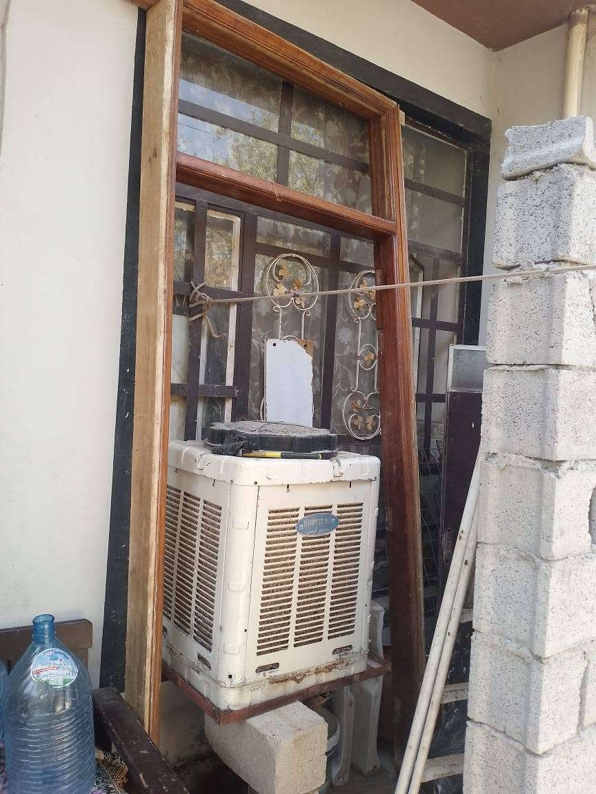 باب للبيع
***********
