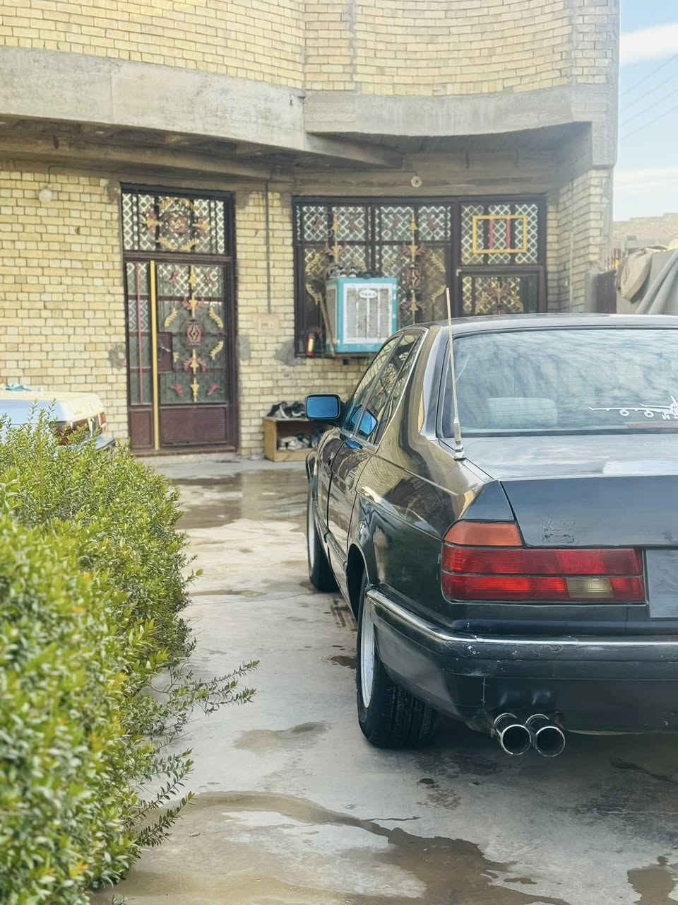 سلام وعليكم بيم مديل 88  حجم 735 صبغ جماليع كير محرك خير من الله ترايك وين ما تريد الاستفسار اتصل عل رقم وبيك خير ودلل 
***********
